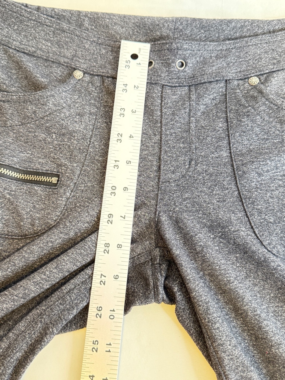 Athleta Odyssey Bettona Boyfriend Cargo Pants Heathered Grey Small - Picture 9 of 11